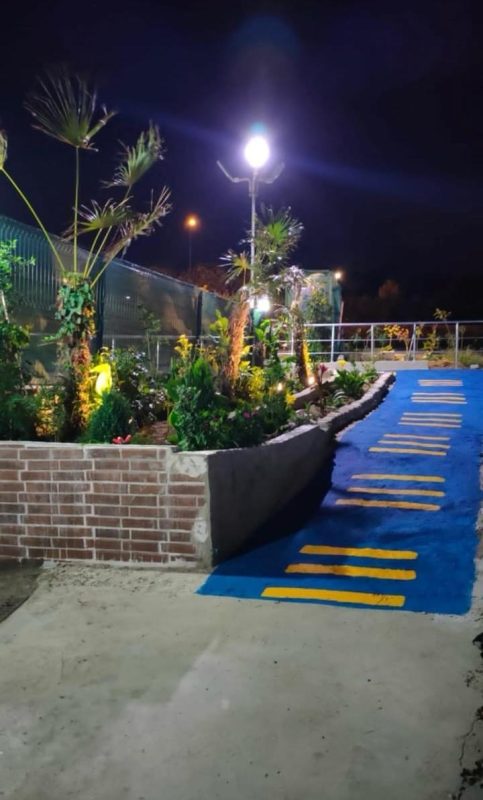 Sıcak karşılamayla merkeze giriş yapan birey